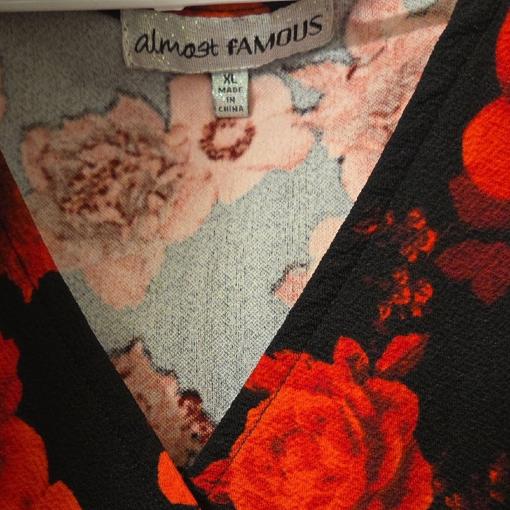 Almost Famous Black Dress with Red Floral Print - Picture 5 of 5